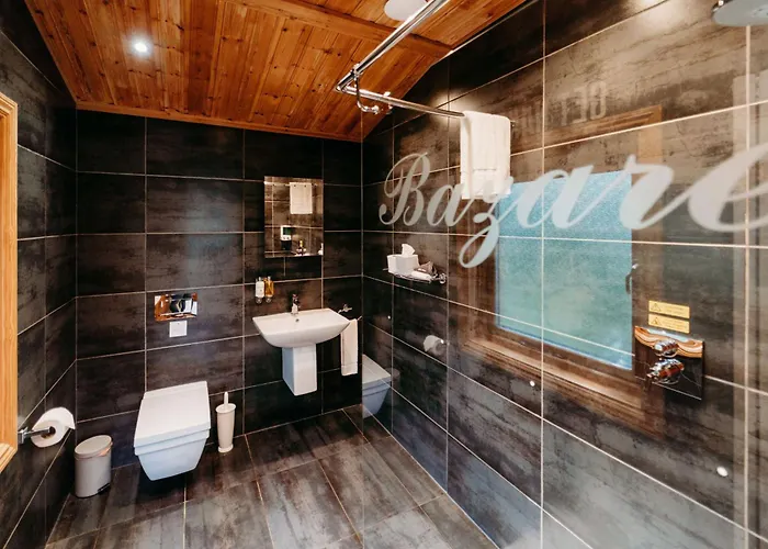 Blissful Corner Yorkshire With Hot Tub And Onsite Bistro 펜션 *