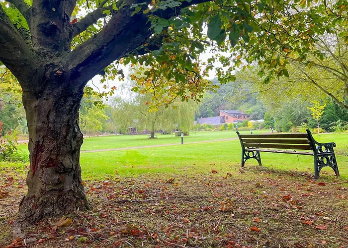 Blissful Corner Yorkshire With Hot Tub And Onsite Bistro 그레이트 에이튼