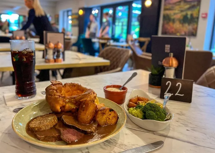 Blissful Corner Yorkshire With Hot Tub And Onsite Bistro * 그레이트 에이튼