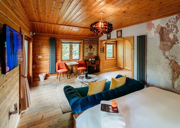 펜션 Blissful Corner Yorkshire With Hot Tub And Onsite Bistro *